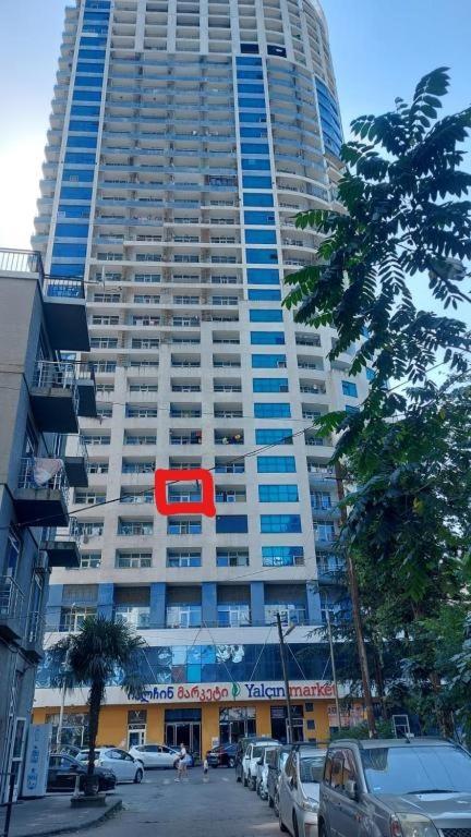 Andrew'S 2 Rooms Apartment In Batumi Ანდრიას 2 Ოთახიანი Აპარტამენტი Ბათუმში Ngoại thất bức ảnh