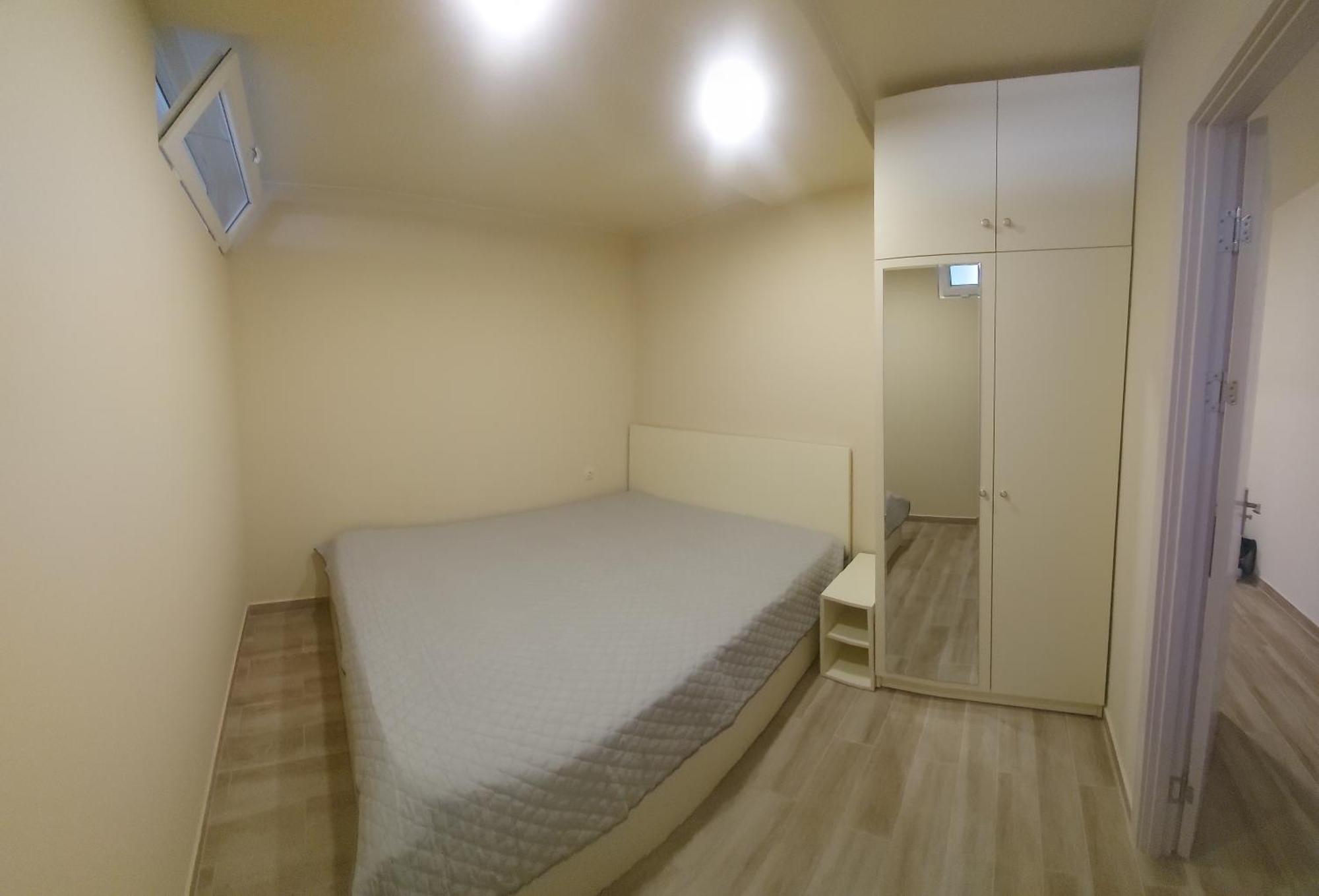 Andrew'S 2 Rooms Apartment In Batumi Ანდრიას 2 Ოთახიანი Აპარტამენტი Ბათუმში Ngoại thất bức ảnh